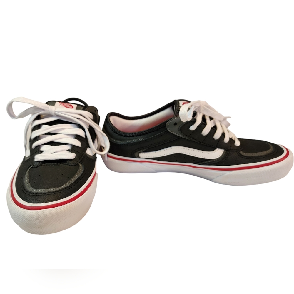 NWOT Vans Men's Rowley Skateboard Shoes Black White Red size 7